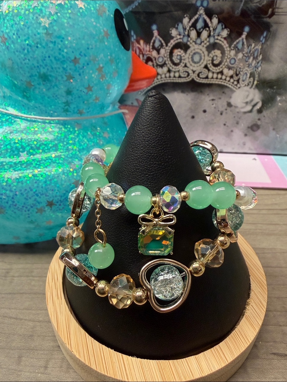 Mint Green glass Beaded Charm Bracelet Set with Gold Accents. 🆕